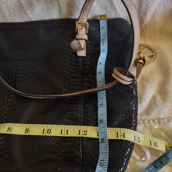 Michael Kors Snake Embossed Shoulder Bag - Picture 2 of 15